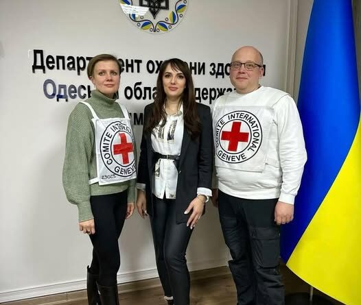 51 ТИСЯЧА ІСТОРІЙ ТУРБОТИ: ЯК ЧЕРВОНИЙ ХРЕСТ ДОПОМАГАЄ ОДЕЩИНІ