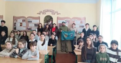 ГОРОДНЕНСЬКИЙ ЛІЦЕЇ З ПОЧАТКОВОЮ ШКОЛОЮ ТА ГІМНАЗІЄЮ ПРОВІВ ЯРМАРОК НА ПІДТРИМКУ ЗСУ ГОРОДНЕНСЬКИЙ ЛІЦЕЇ З ПОЧАТКОВОЮ ШКОЛОЮ ТА ГІМНАЗІЄЮ ПРОВІВ ЯРМАРОК НА ПІДТРИМКУ ЗСУ