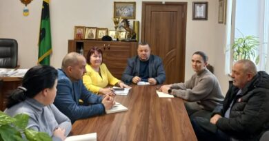 НОВИНИ ГРОМАД: В БЕССАРАБСЬКІЙ СЕЛИЩНІЙ РАДІ ВИЗНАЧЕНІ ПРІОРИТЕТНІ ЗАВДАННЯ У ЗВ’ЯЗКУ ЗІ СТАБІЛІЗАЦІЙНИМИ ВІДКЛЮЧЕННЯМИ ЕЛЕКТРОЕНЕРГІЇ