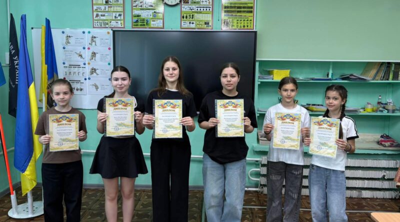 НОВИНИ ГРОМАД: АБСОЛЮТНИЙ ТРІУМФ «ХИТРИХ ЛИСИЦЬ» – БЕССАРАБСЬКІ ЛІЦЕЇСТИ ЗАБРАЛИ ЗОЛОТО, СРІБЛО ТА БРОНЗУ ОБЛАСТІ