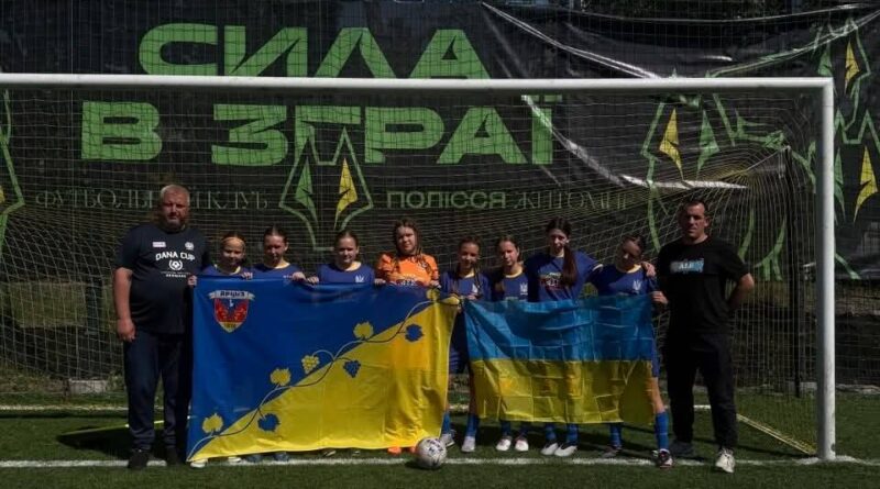 ВСЕУКРАЇНСЬКИЙ ФІНАЛ «ПЛІЧ-О-ПЛІЧ»: НАШІ «ЯГУАРИ» СЕРЕД НАЙКРАЩИХ ШКІЛЬНИХ КОМАНД УКРАЇНИ!