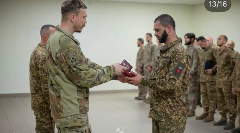ВИСОКА НАГОРОДА – ГІДНОМУ ЗАХИСНИКУ ПАВЛІВСЬКОЇ ГРОМАДИ